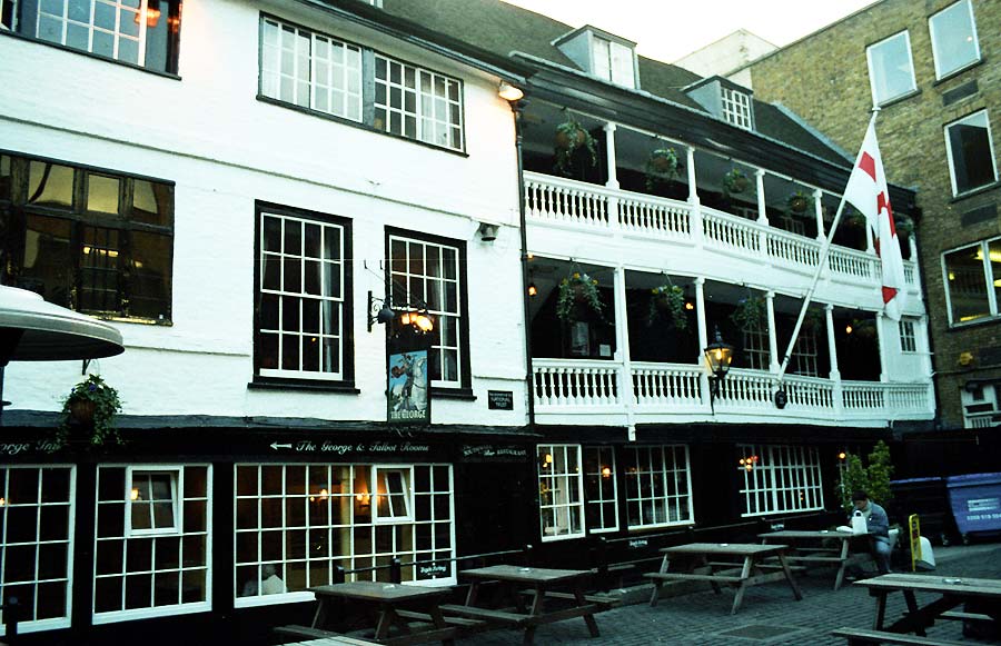 Elizabethan London: The George Inn